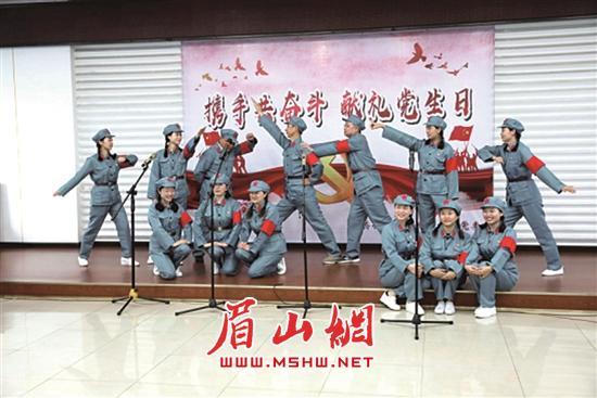 50岁女子耳朵肿成菜花样确诊罕见疾病：以为是冻疮，发现患复发性多软骨炎