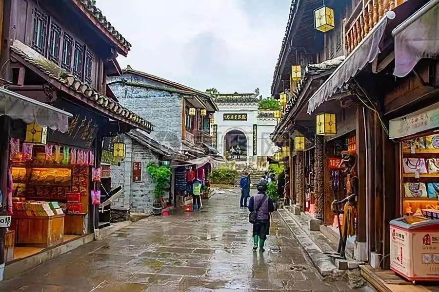 郏县东城街道：义写春联送温暖 浓浓墨香迎新春
